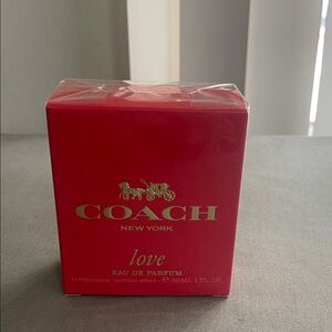 Coach Love Eau de Parfum - Vibrant Red